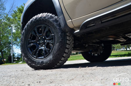 2022 Chevrolet Silverado ZR2, wheel